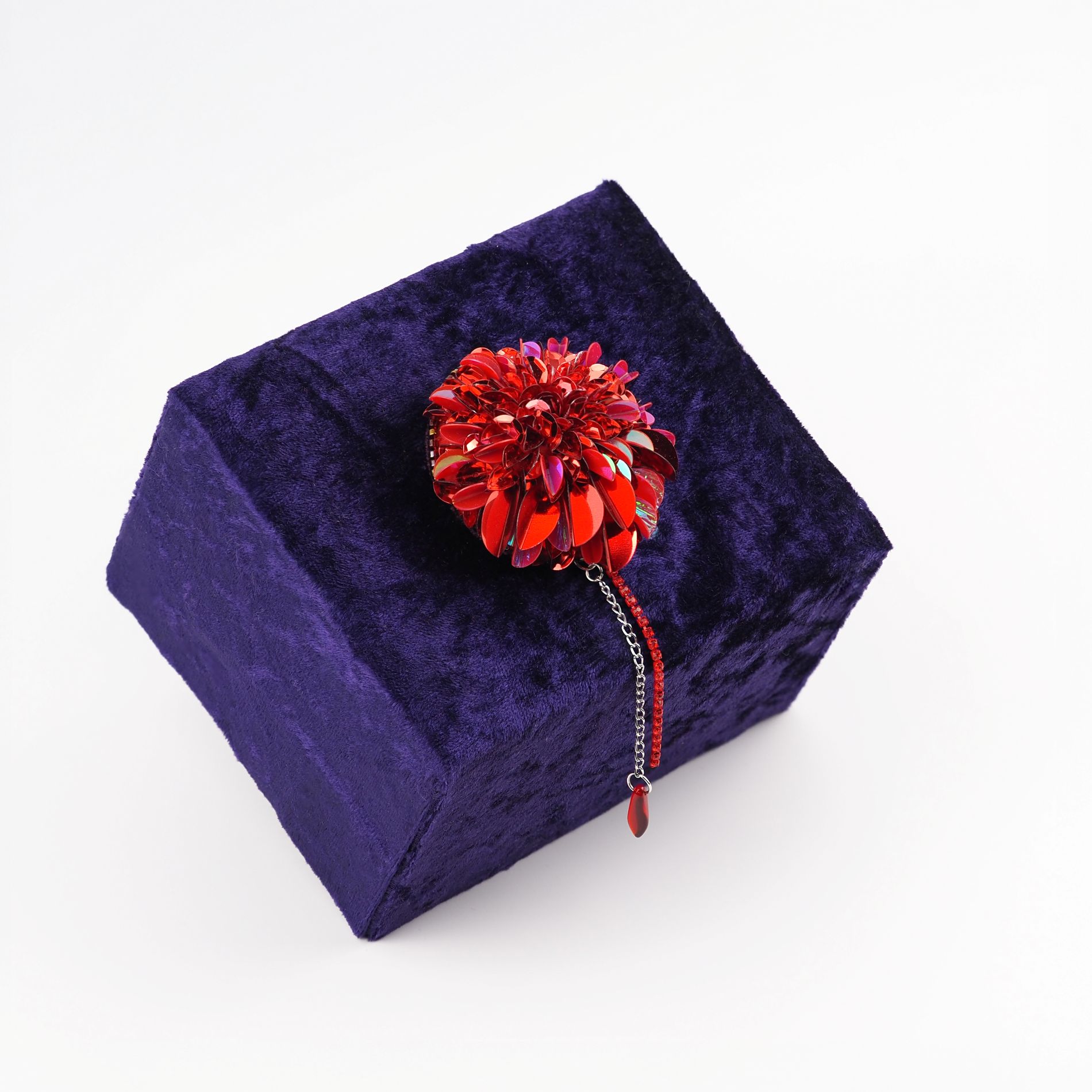 Red_Dahlia_Brooch_on_Velvet_Display_Box_Limited_Edition_Jewelry