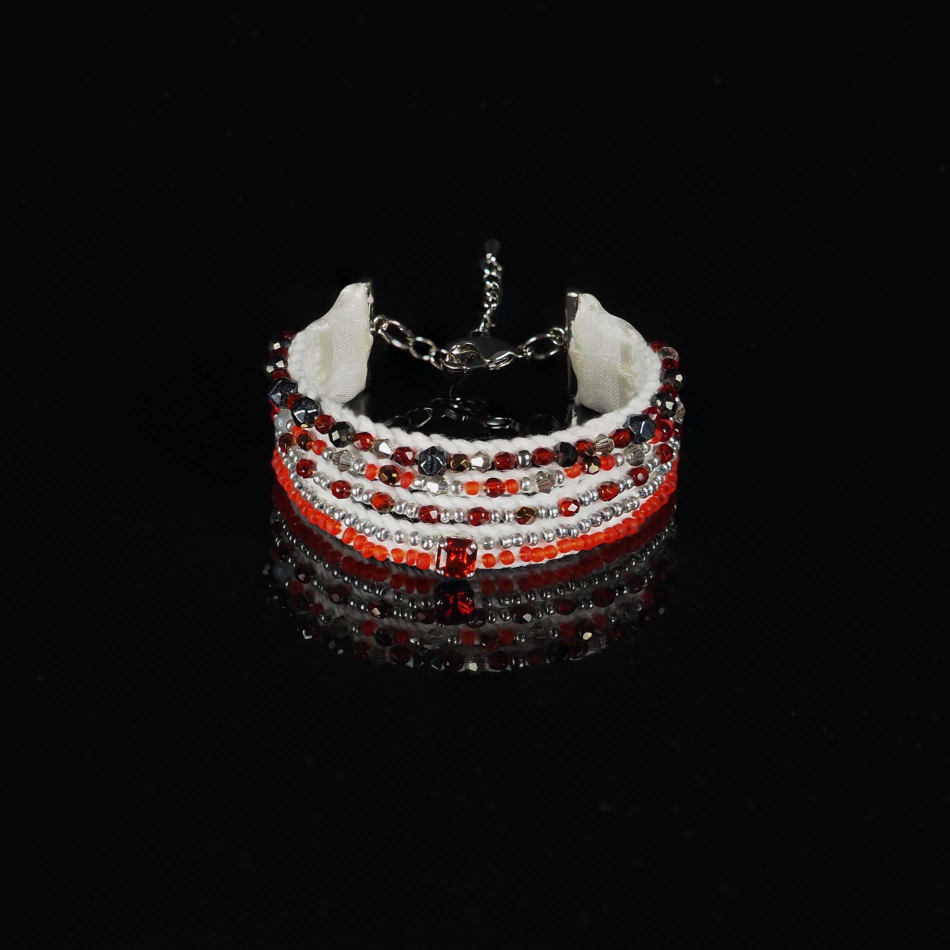 Red_White_Multi-Strand_Beaded_Bracelet